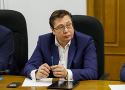 Ректор Воронежского госуниверситета Дмитрий Ендовицкий отметил 53-й день рождения