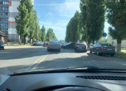 Опубликовано фото с места ДТП с мотоциклом в Воронеже 