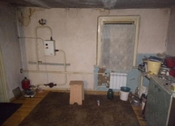  Мужчина забил до смерти знакомую в воронежском поселке