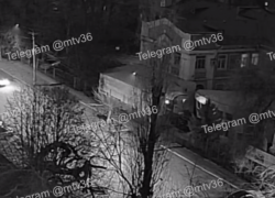 Безумные гонки в ночи попали на видео в Воронеже