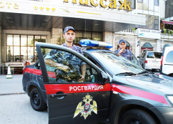 Бритвенные станки на 9 тысяч рублей пытался украсть из магазина в Воронеже рецидивист 