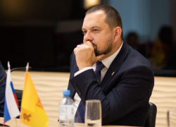 «Это набережная позора»:  кто и почему плюнул в лицо Воронежа
