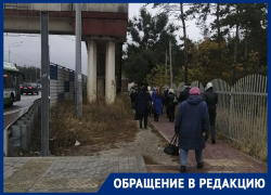 «Дышат пылью и дымом»: неопрятный надземный переход раскритиковали воронежцы 