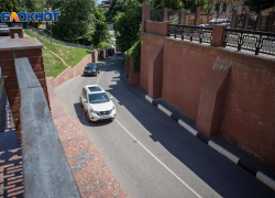 Стало известно, когда откроют движение под Каменным мостом в Воронеже 