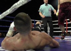 Сильнейшие спортсмены выступят на профессиональном боксерском шоу "Fights of the future ". 