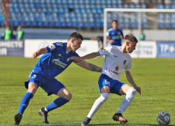Точный удар Максимова принес победу воронежскому «Факелу» над астраханским «Волгарем»