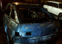 В Воронеже сгорела очередная легковушка