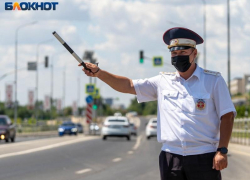 Автоинспекторы выехали ловить «тонированные» машины на улицы Воронежа