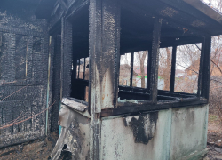 Что осталось от дома, который сжег воронежец по заданию куратора 
