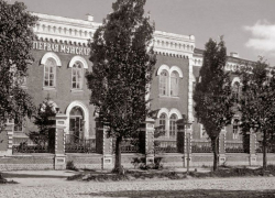 212 лет назад появилось самое красивое здание в центре Воронежа