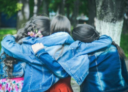 "Недоподруга" заявилась в гости к жительнице Воронежской области и украла деньги