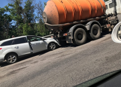 Опубликовано видео массового ДТП с пятью пострадавшими под Воронежем