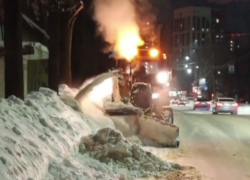 Десять олимпийских бассейнов снега вывезли за одну ночь из Советского района Воронежа 