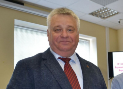 Главный воронежский коммунист Андрей Рогатнев отмечает 60-летний юбилей