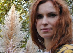 Елена Некрестова в Воронежской облдуме работает протокольной «дочерью» Соколовой