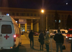 В Воронеже в ВГУ нашли подозрительный предмет: 400 студентов эвакуировали  
