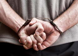 Под Воронежем ограбили и изнасиловали 16-летнюю девочку