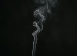 «Совершенно инородная вещь» – эксперт ВОЗ предложил полностью запретить кальяны в России