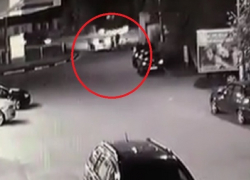 Драка автомобилиста с велосипедистом после ДТП в Воронеже попала на видео