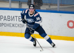 Защитник Малик Алишлалов покидает воронежский ХК "Буран"