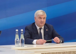 Сумму ущерба Воронежской области от атак ВСУ назвал губернатор Александр Гусев