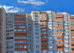 Классической махинацией коммунальщики захватили жилой дом в Воронеже