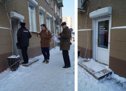 Штаб Навального обыскивает полиция в Воронеже