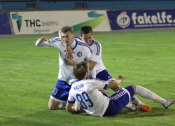 Воронежский "Факел" обыграл "Спартак-Нальчик" и возглавил турнирную таблицу