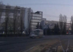 Момент ДТП с 4 погибшими сняли из соседней машины в Воронеже