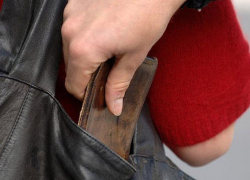 Пенсионера-щипача со стажем поймали в Воронеже 