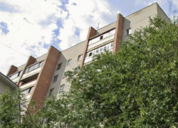 В Воронеже управляющая компания «Коммунальщик» потеряла очередной дом