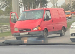 Последствия наезда на пешехода-нарушителя показали на фото в Воронеже 