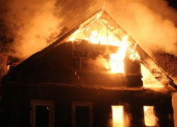 Воронежские пенсионеры погибли на пожаре в собственном доме