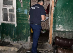 Воронежец убил друга, завернул труп в брезент и выкинул в кусты 