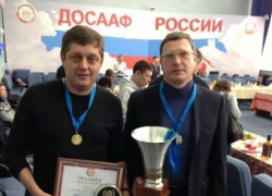 Олег Пахолков взял серебро в турнире депутатов Госдумы по стрельбе