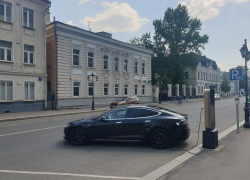 Быстрые зарядки для электромобилей в Воронеже оплатит бюджет