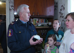 Воронежским семьям бесплатно установили пожарные датчики