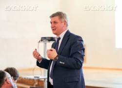 Губернатора Гусева обвинили в антиконституционном вмешательстве в выборы мэра Воронежа 