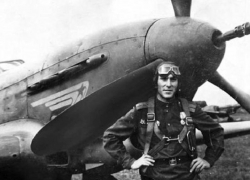 100 лет назад под Воронежем родился герой, лично сбивший 15 самолетов фашистов