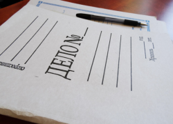 Воронежец продал в командировке автомобиль своей девушки