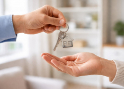 Воронежские следователи помогли сироте получить долгожданную квартиру