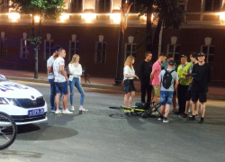 Lexus сбил велосипедиста на перекрытом проспекте Революции в Воронеже