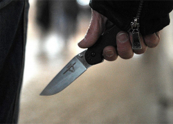 Вечером приезжий изрезал ножом мужчину в Юго-западном районе Воронежа