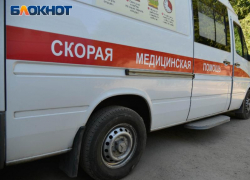 Два пострадавших: на воронежской трассе из-за тумана столкнулись Mercedes и Volkswagen