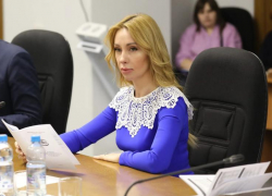 Бывшая главная красотка воронежской облдумы пошла продавать БАДы после провала на выборах 