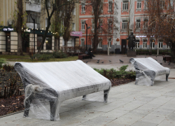 Дореволюционные лавочки и урны украсят "воронежский Арбат"