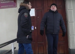 Новоусманский суд засекретил дело о краже телефона у друга заместителя губернатора Гордеева