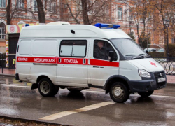 Воронежский СОБРовец оказал первую помощь женщине, застрявшей в покореженном автомобиле на М-4 «Дон»