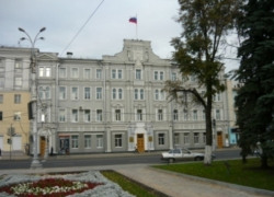 Александр Гусев нашел руководителя управления жилищных отношений в казенном предприятии