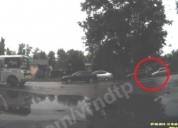 Поздняя реакция преподала горький урок водителю в Воронеже
